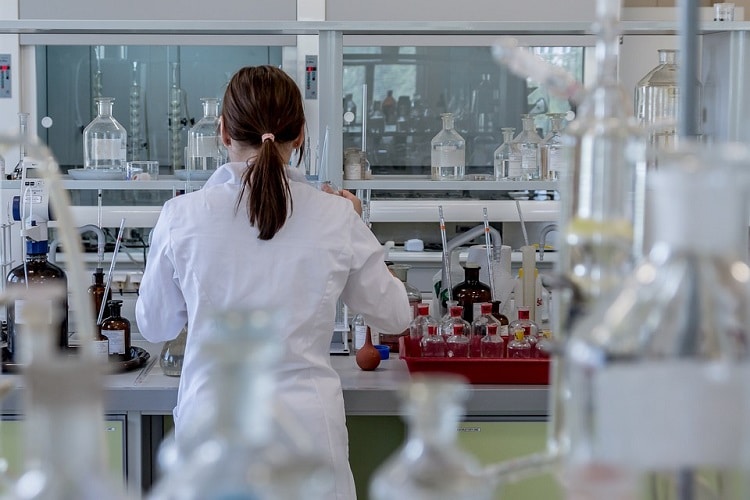 Confira soluções para a realização da análise ambiental no laboratório